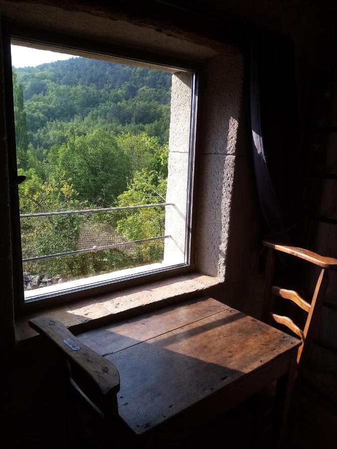 Maison D'Hotes Ainsi Soie T-Il Combovin Exteriör bild